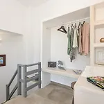 Apartment Venetian 2 Naxos City