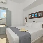 Venetian 2 Apartment
