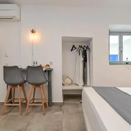 Venetian Ii Apartment Naxos City