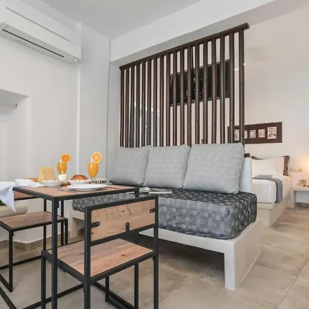 Venetian 2 Apartment Naxos City